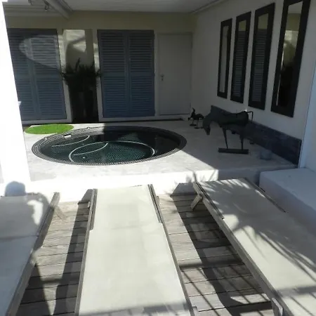 Sleeps 6 Air Con Wifi Appartement