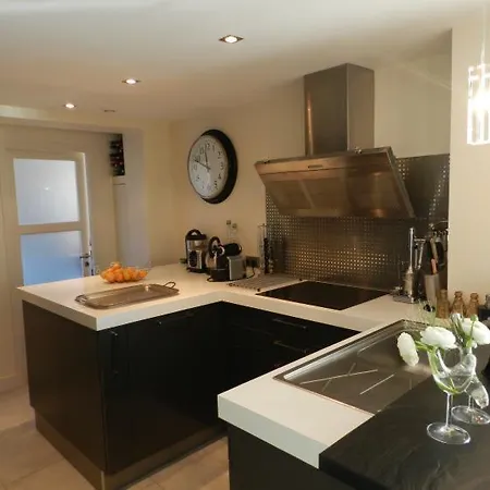 Sleeps 6 Air Con Wifi Appartement *